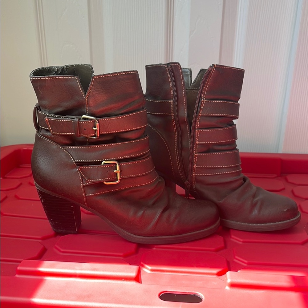Brown Ankle Boots with Buckle Straps